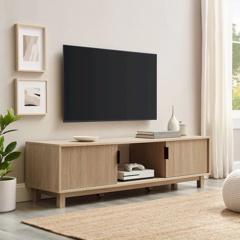 Meuble TV moderne à portes cannelées